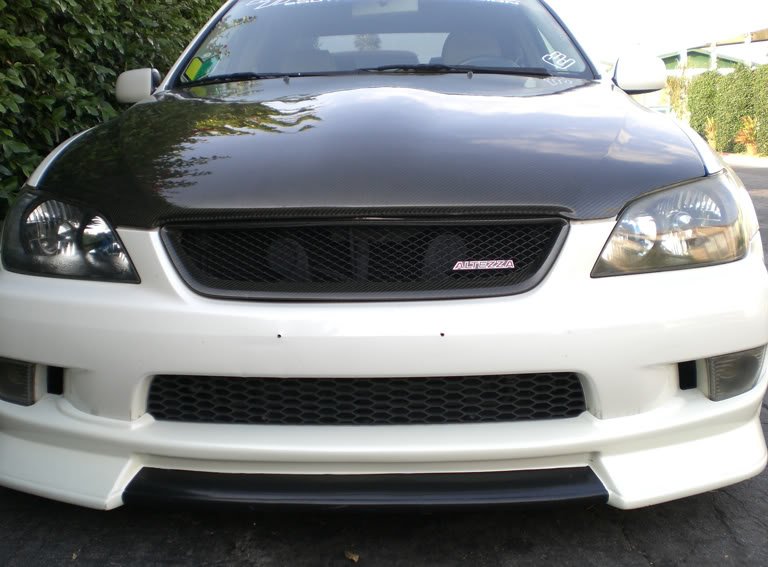 アルミバッジエンブレムロゴ (IS200) ALTEZZA RS200 フロントグリルに適合