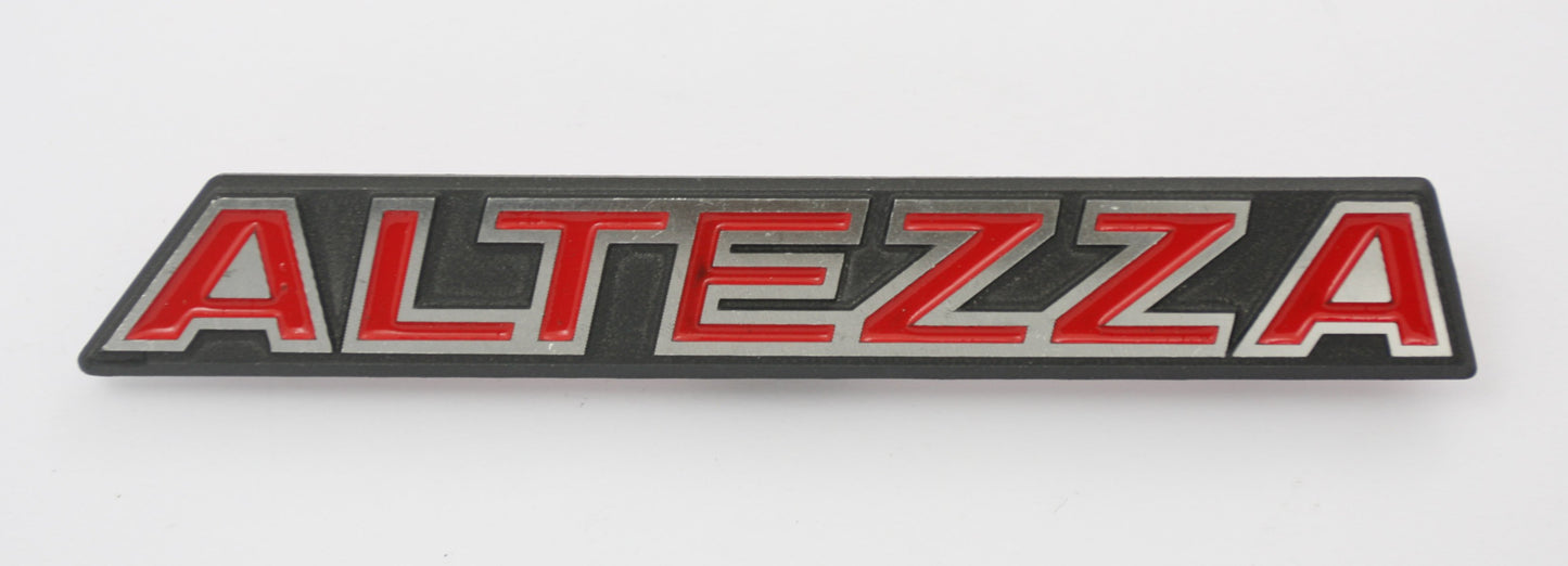 アルミバッジエンブレムロゴ (IS200) ALTEZZA RS200 フロントグリルに適合